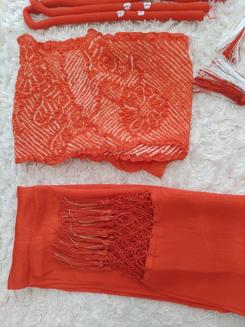 ★ssshiopi★　七五三 着物　7歳　赤　黒　絞り柄　作り帯　ゴールド