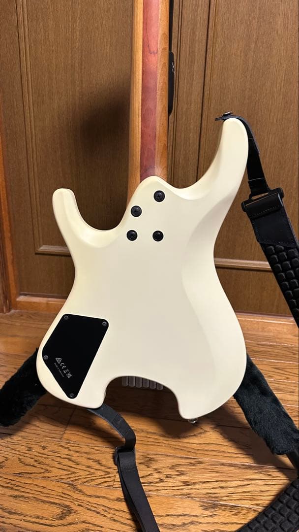 ibanez ichi10 (ichika nito シグネチャーストラップ付)