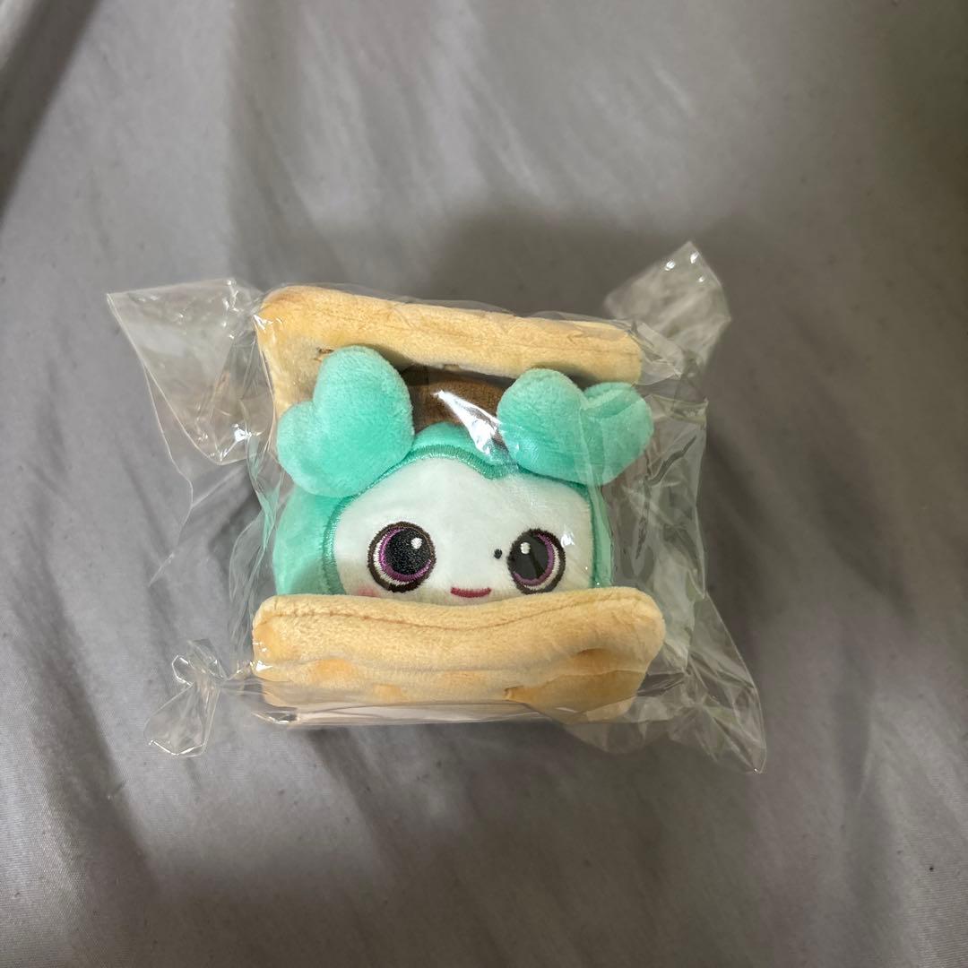 TWICE BABY LOVELYS スモア風バッグチャーム ミブリー