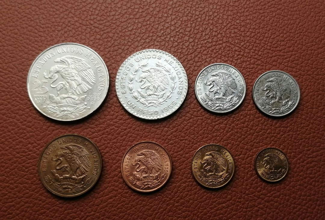 メキシコ旧硬貨。