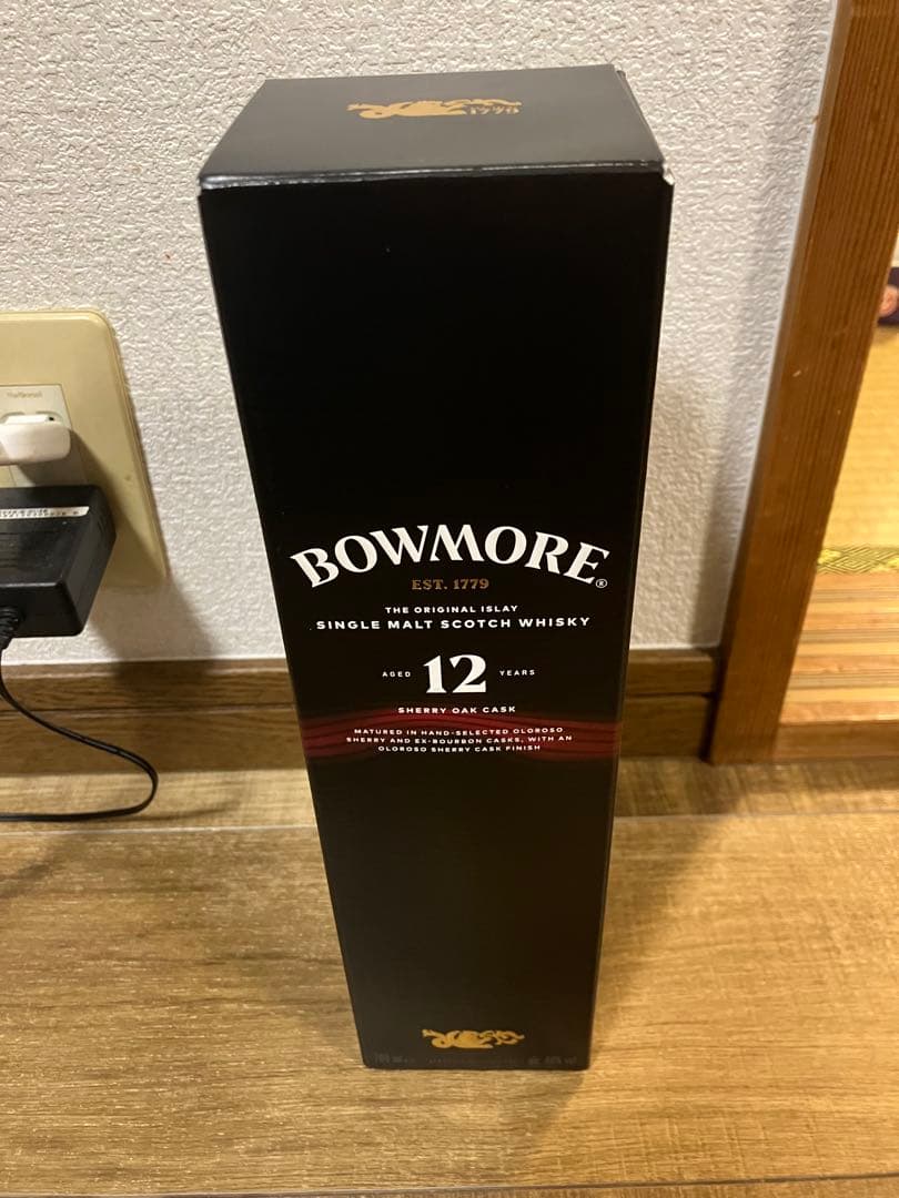 BOWMORE 12年 シェリーカスク　シングルモルトウイスキー
