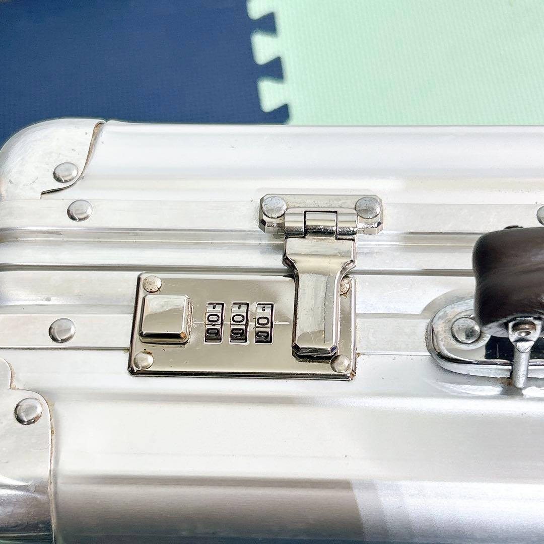 【廃盤】リモワ CLASSIC FLIGHT 976.12 クラシックフライト