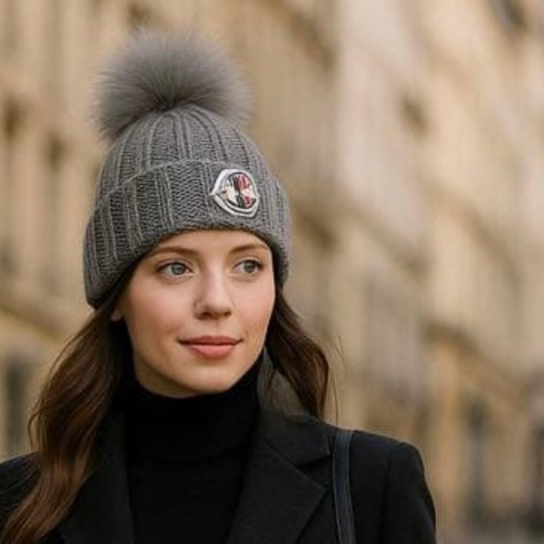 MONCLER ケーブル編み ニット帽 未使用