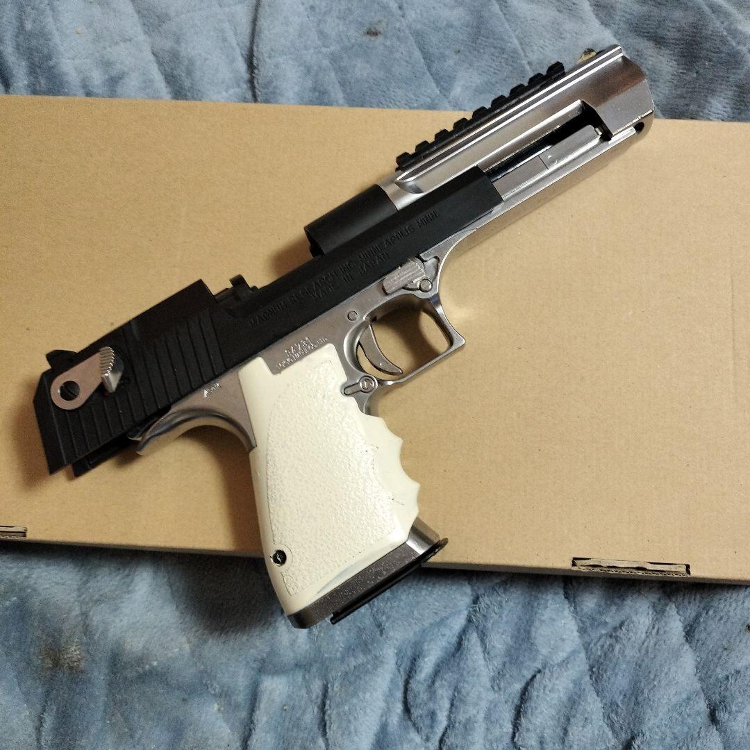 東京マルイ純正デザートイーグルハードキックガスガン シルバー ホワイト