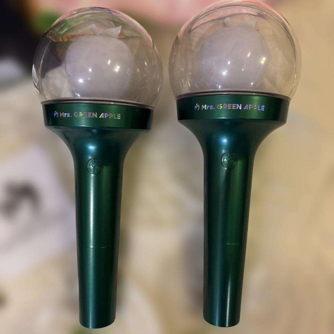 MGA Official Light Stick 2本　ミセス　バベル　ライト