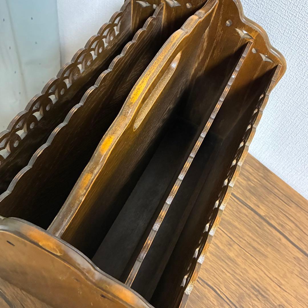 パリの雑貨屋 マガジンラック レース模様 レトロ アンティーク　木製 引き出し