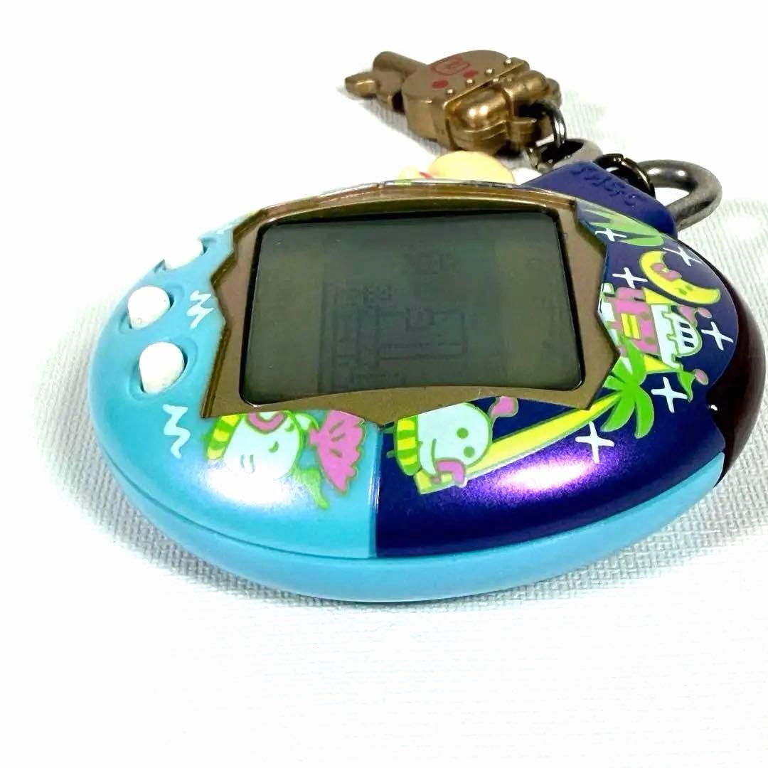 【希少】夢のロイヤルふぁみりー　たまごっちプラス　ロイヤルビーチ