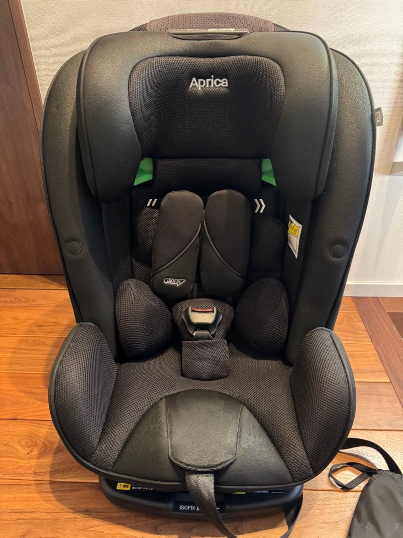 ★12/16まで値下げ中★Apricaアップリカ フォームフィット ISOFIX