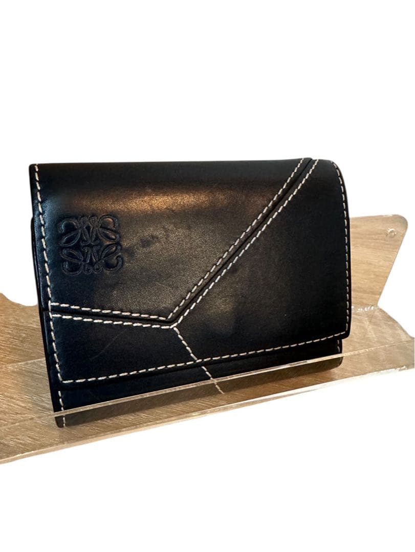 『極美品』LOEWE ブラックレザー 三つ折り財布