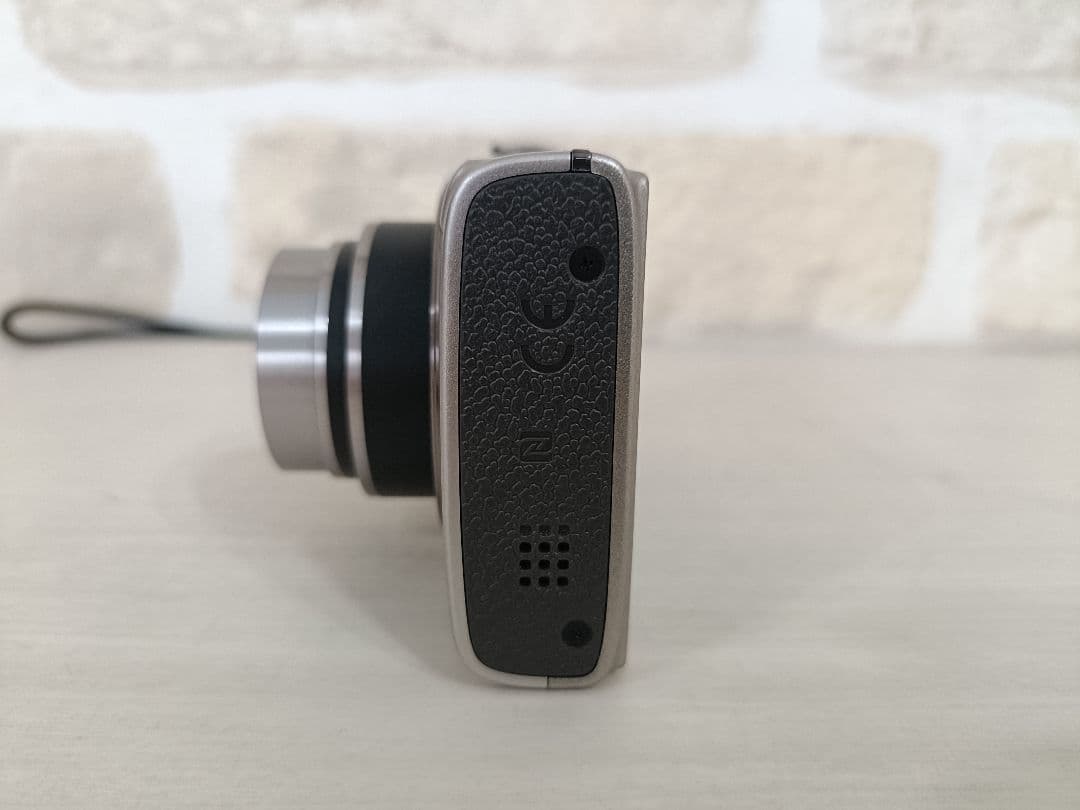 【美品♪】Canon IXY 650 キャノン デジタルカメラ デジカメ