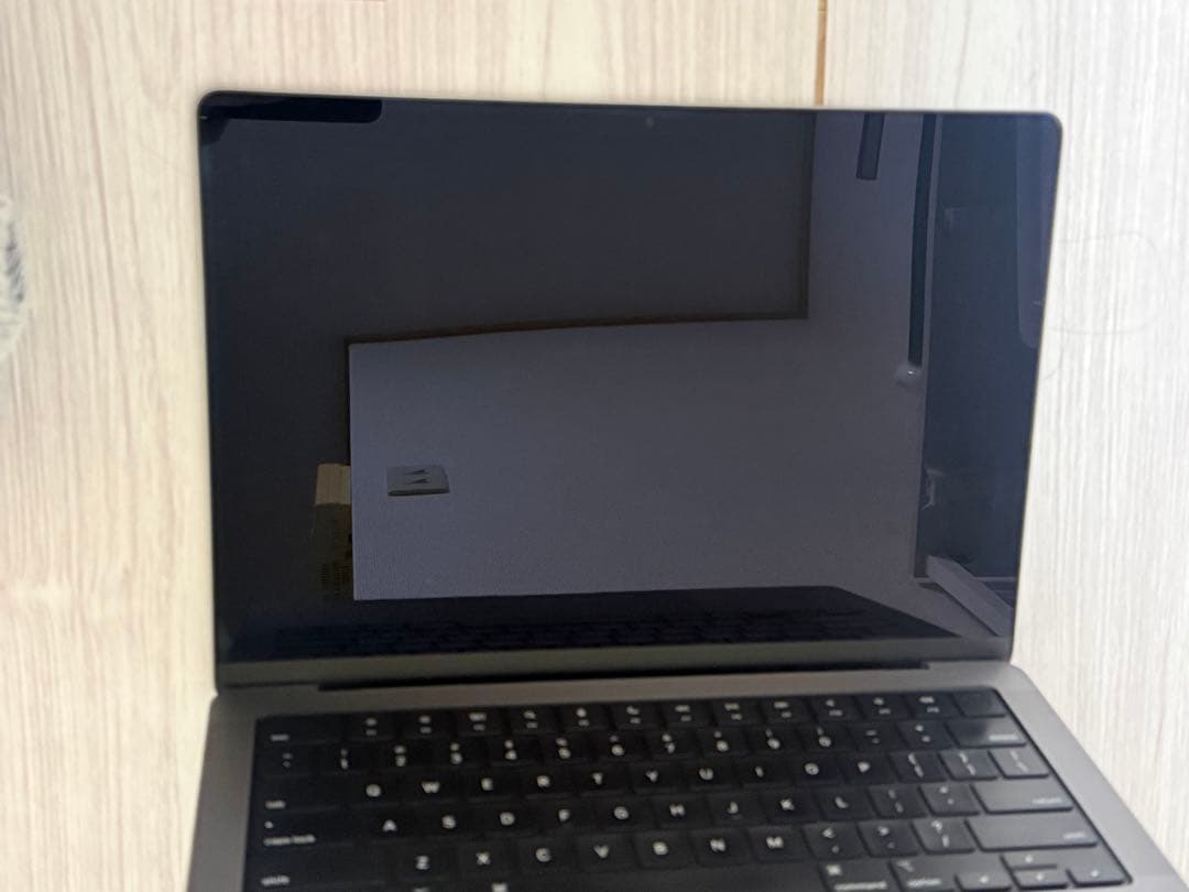 MacBook Pro 14インチ 16GBユニファイドメモリ512GB SSD