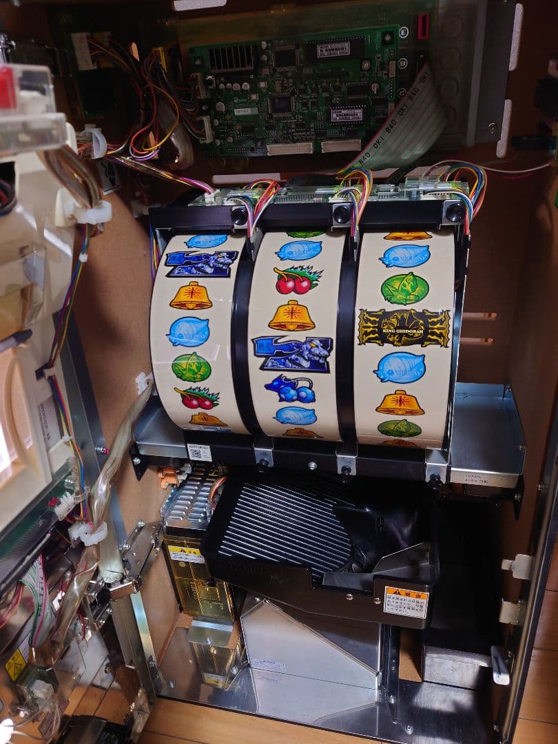 3817　パチスロ　実機　ゴジラ