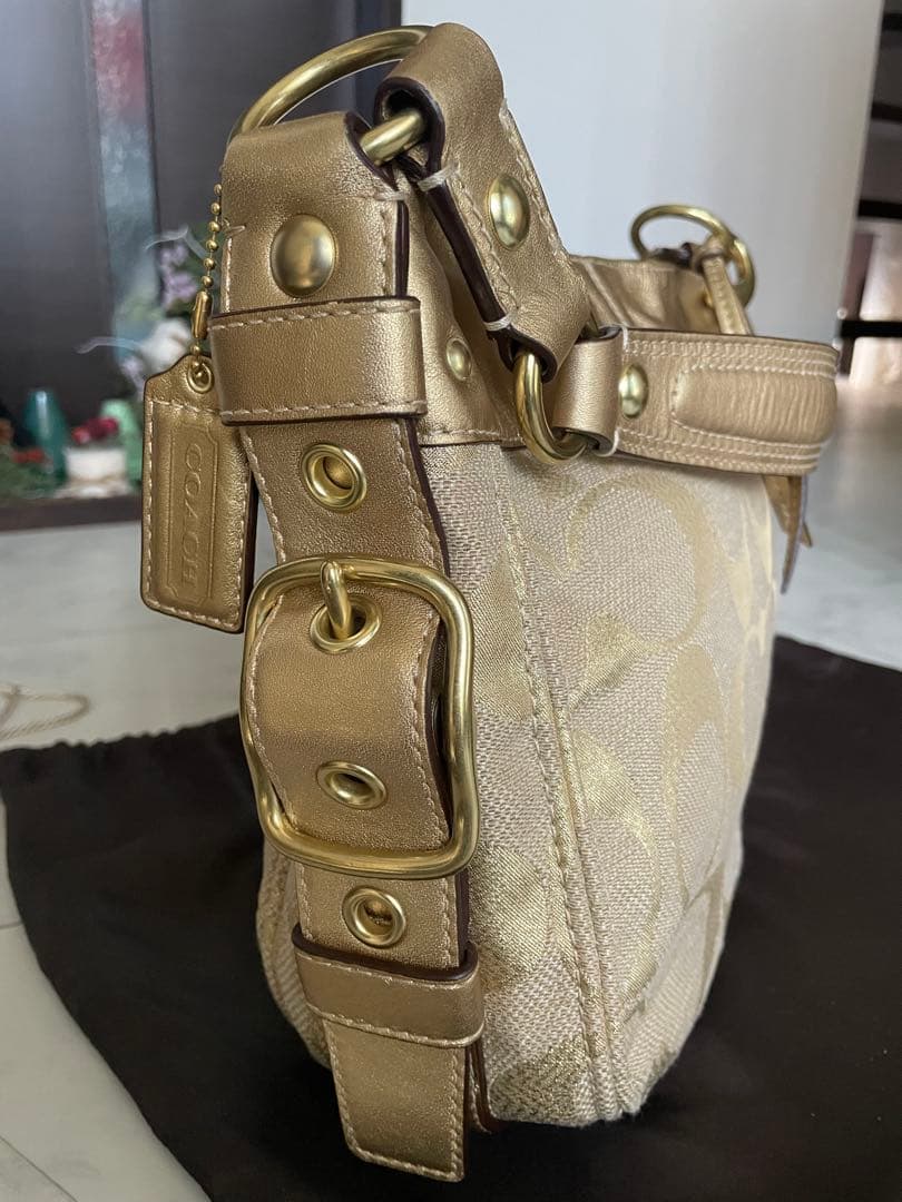 【未使用】COACH シグネチャー ソーホー ワンショルダーバッグ ゴールド