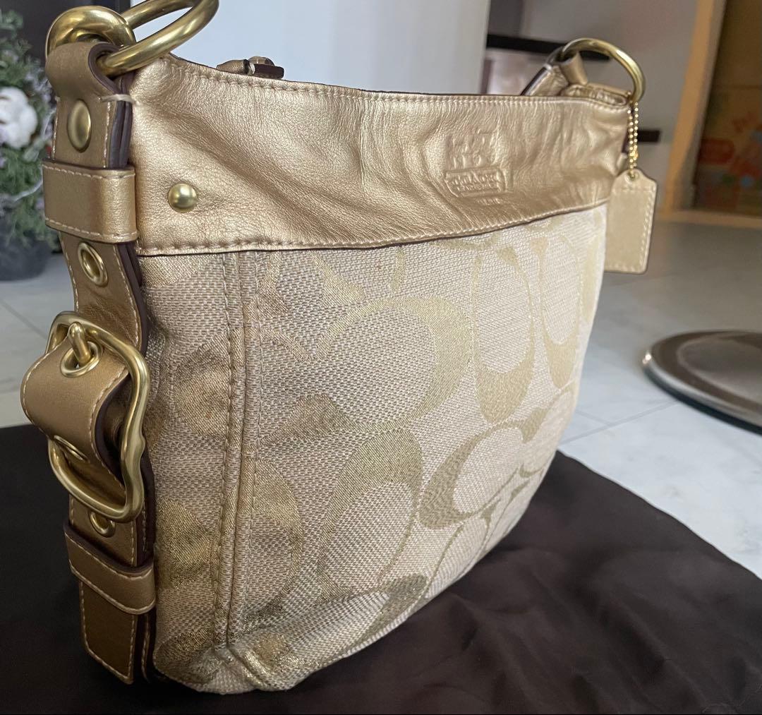 【未使用】COACH シグネチャー ソーホー ワンショルダーバッグ ゴールド