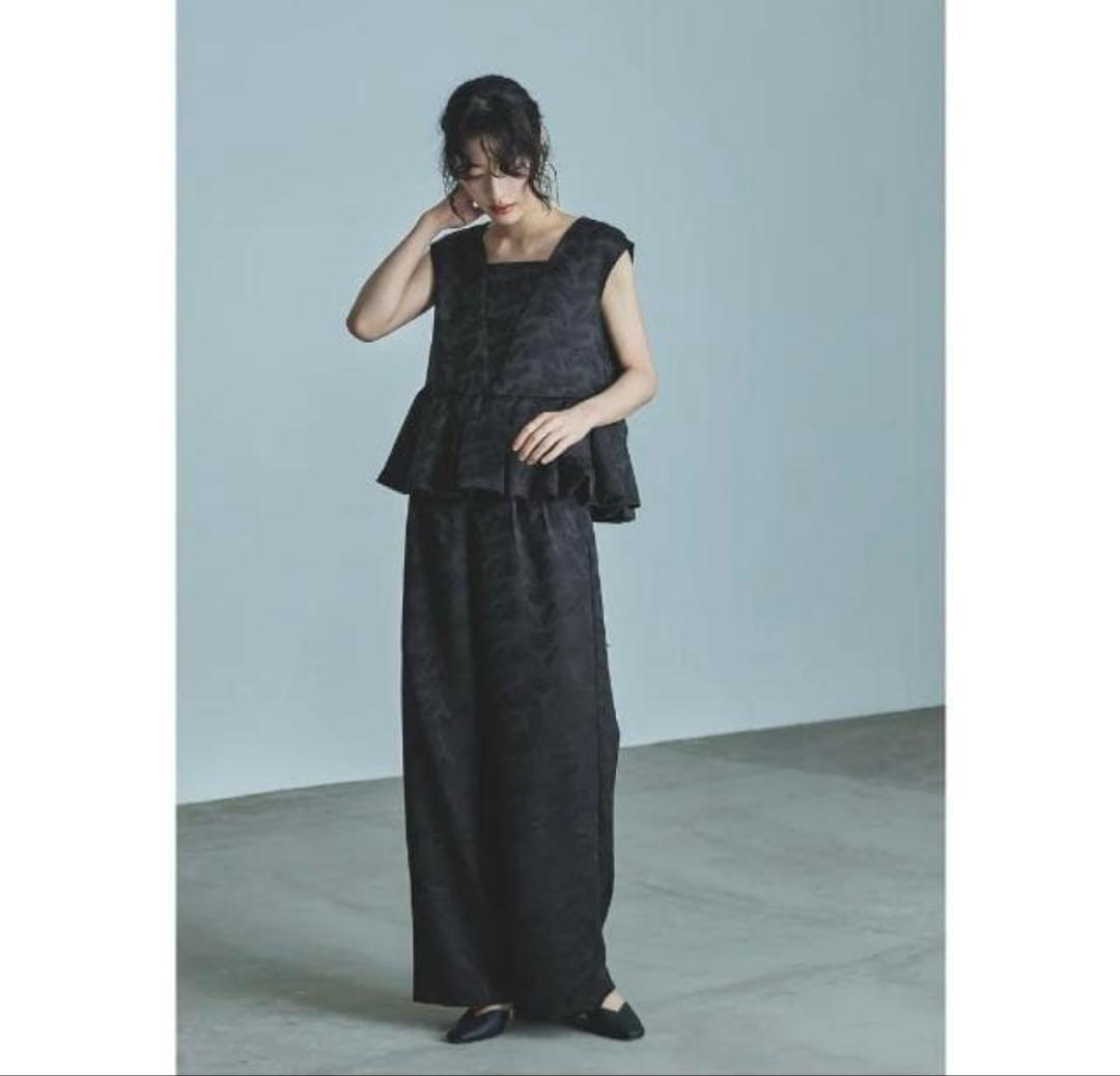 niana（ニアナ）ペプラムセットアップドレス ワイドパンツ 結婚式 ペプラム