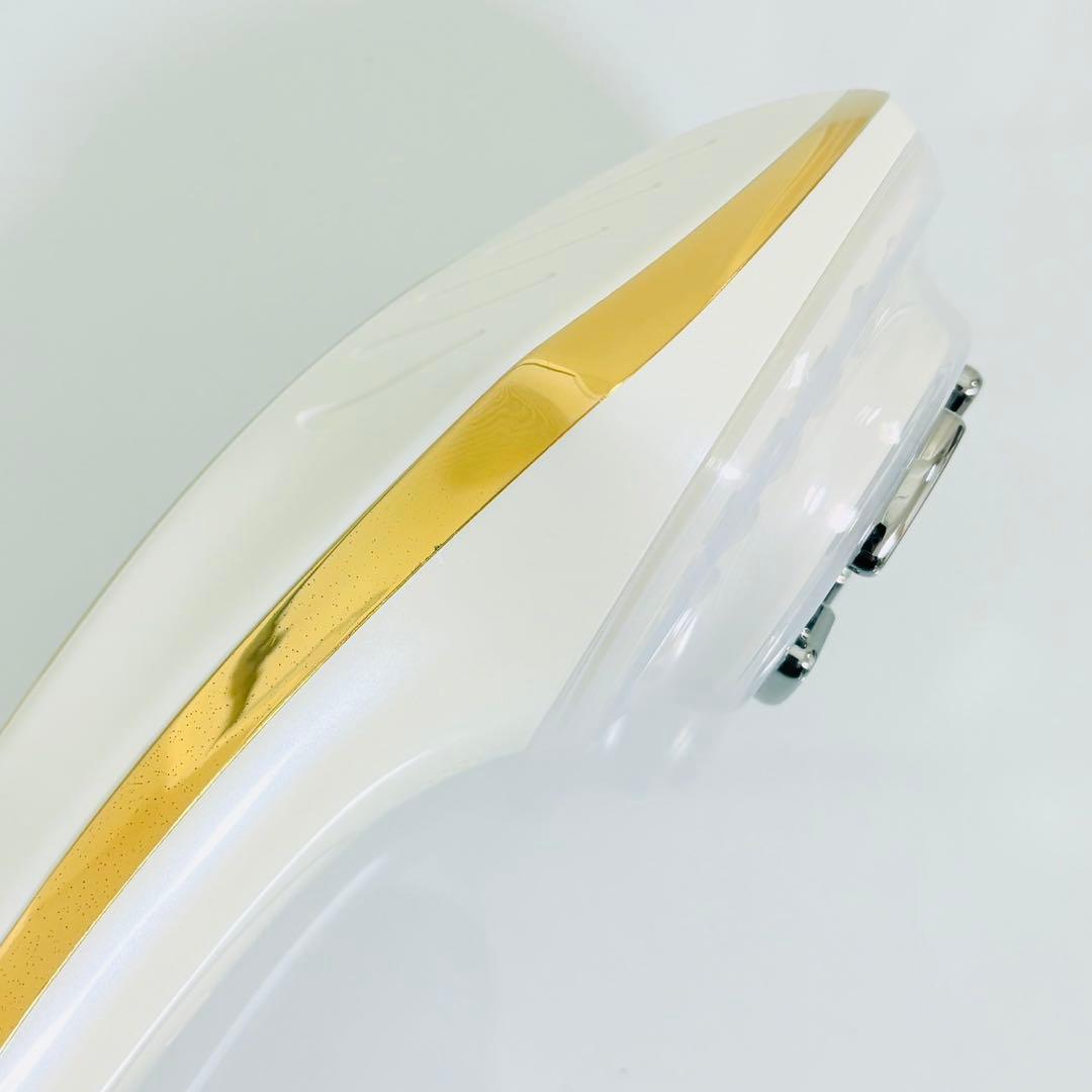 ドクターアリーヴォ ゴーストプレミアム 美顔器 Dr.arrivo