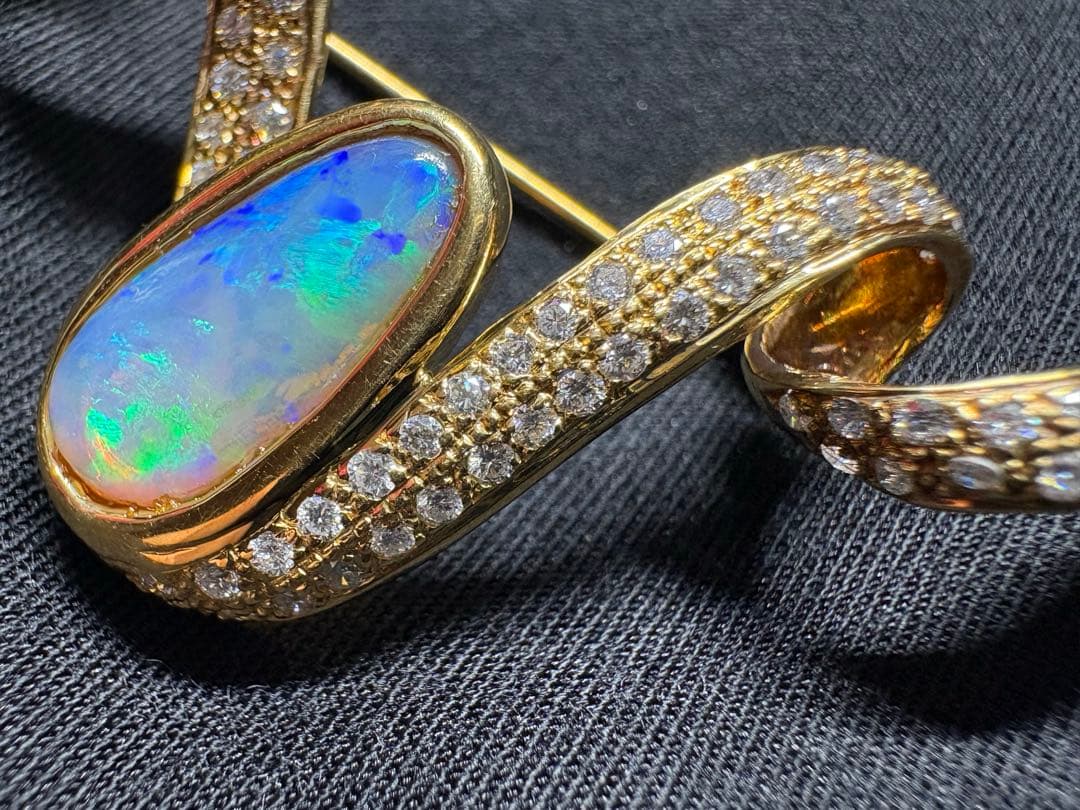 K18 オパール＆ダイヤモンド ブローチ