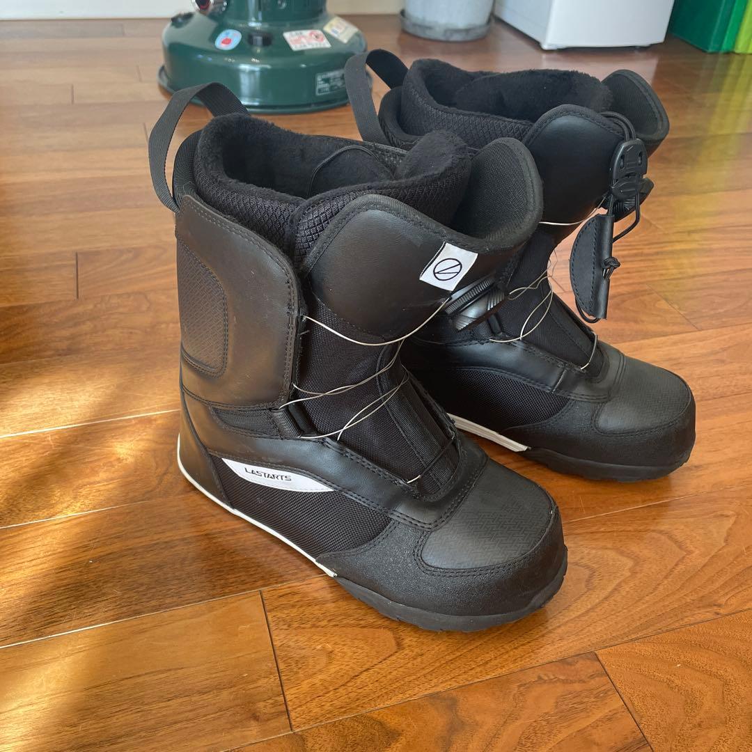 スノーボードブーツ ブラック ボアシステム搭載