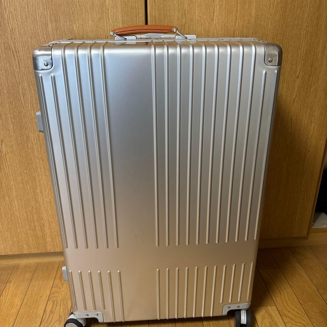 innovator キャリーケース 96L INV7811