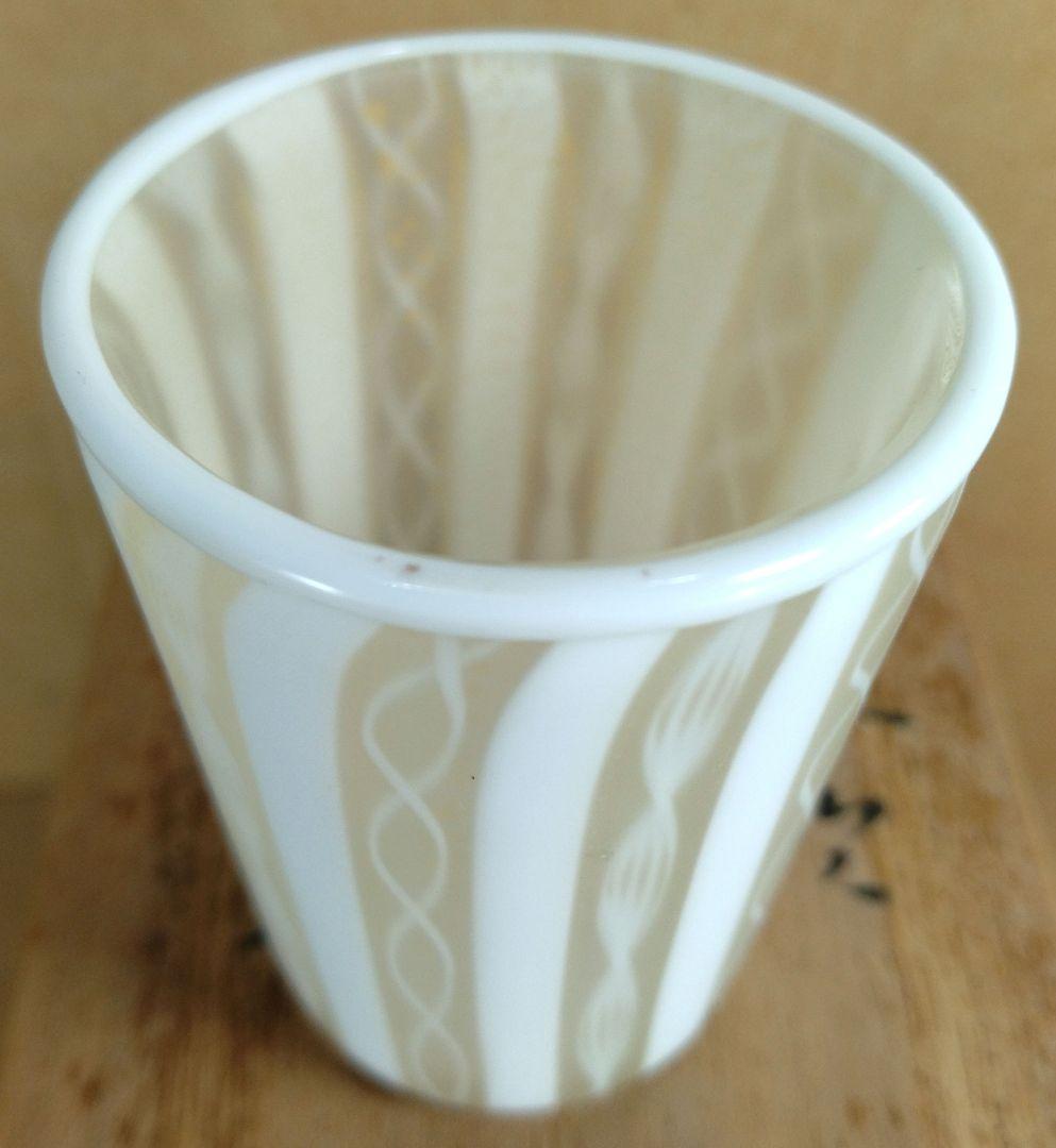 【本物保証】藤田喬平 手吹 ベェニスぐい呑 共箱 栞 白黄色系 金箔挟 ヴェニス