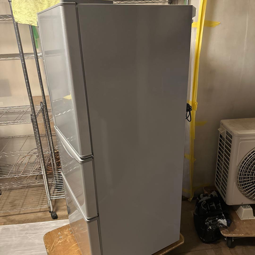 日立　ノンフロン冷蔵庫　R-27EV 2014年製　HITACHI 冷蔵庫　家電