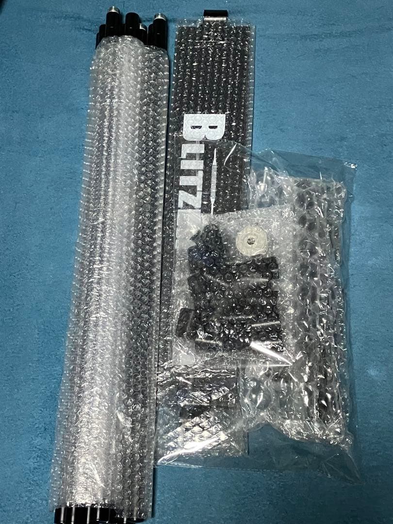 ブリッツァー ポールスタンド、ダーツボード、ダーツセット