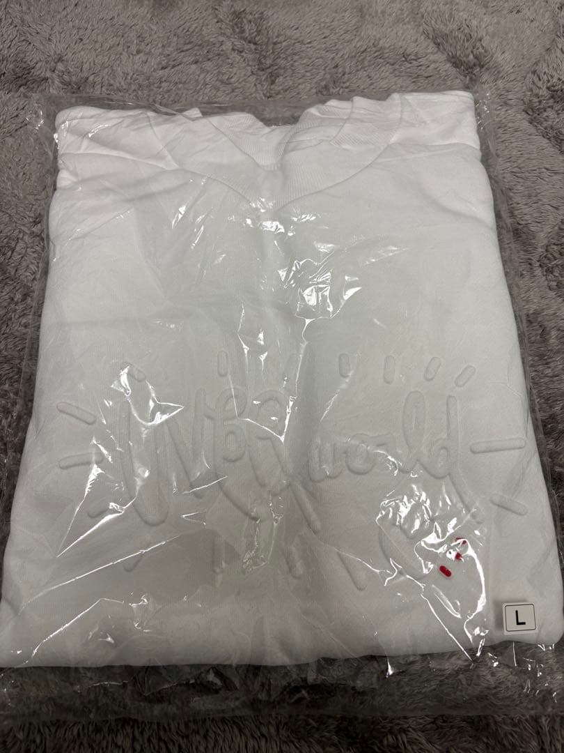 UVERworldエンボススウェット ホワイト L 新品未使用