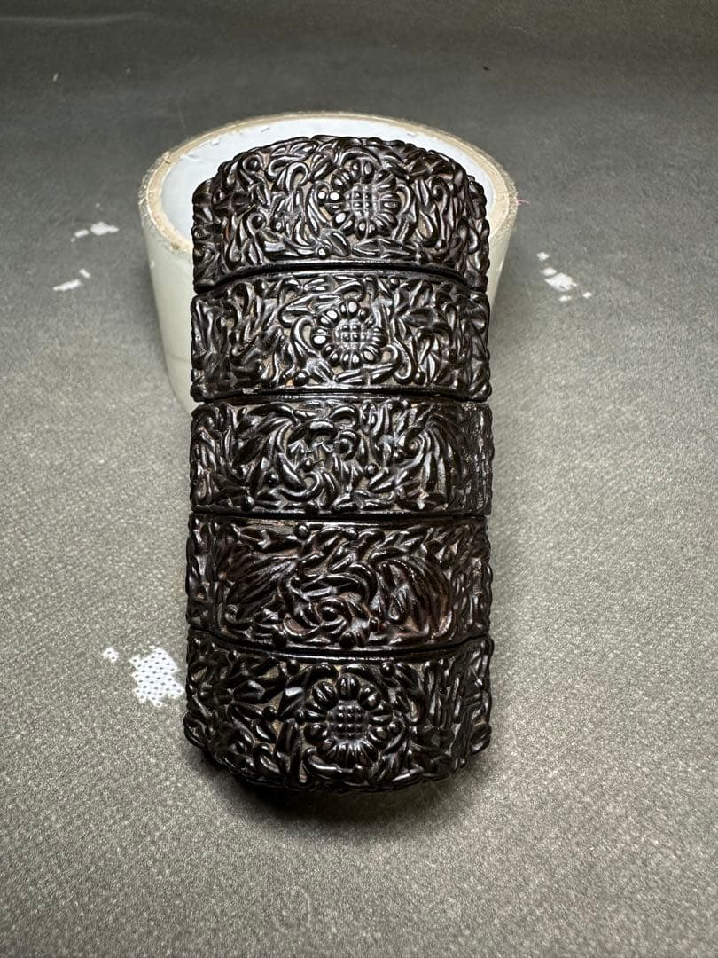 印籠　漆塗　木彫り　置物　古美術品　 細密細工　骨董　アンティーク　彫刻 工芸品