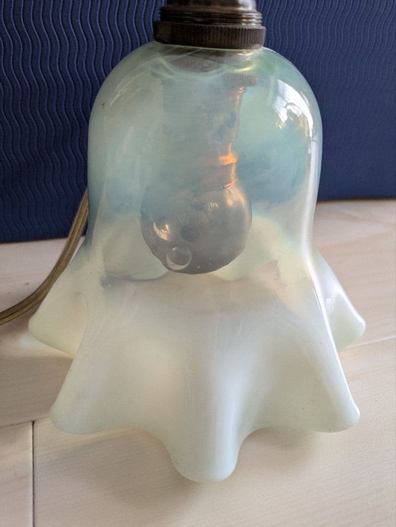 イギリス ヴァセリンガラス アンティーク シェード ガラス 照明