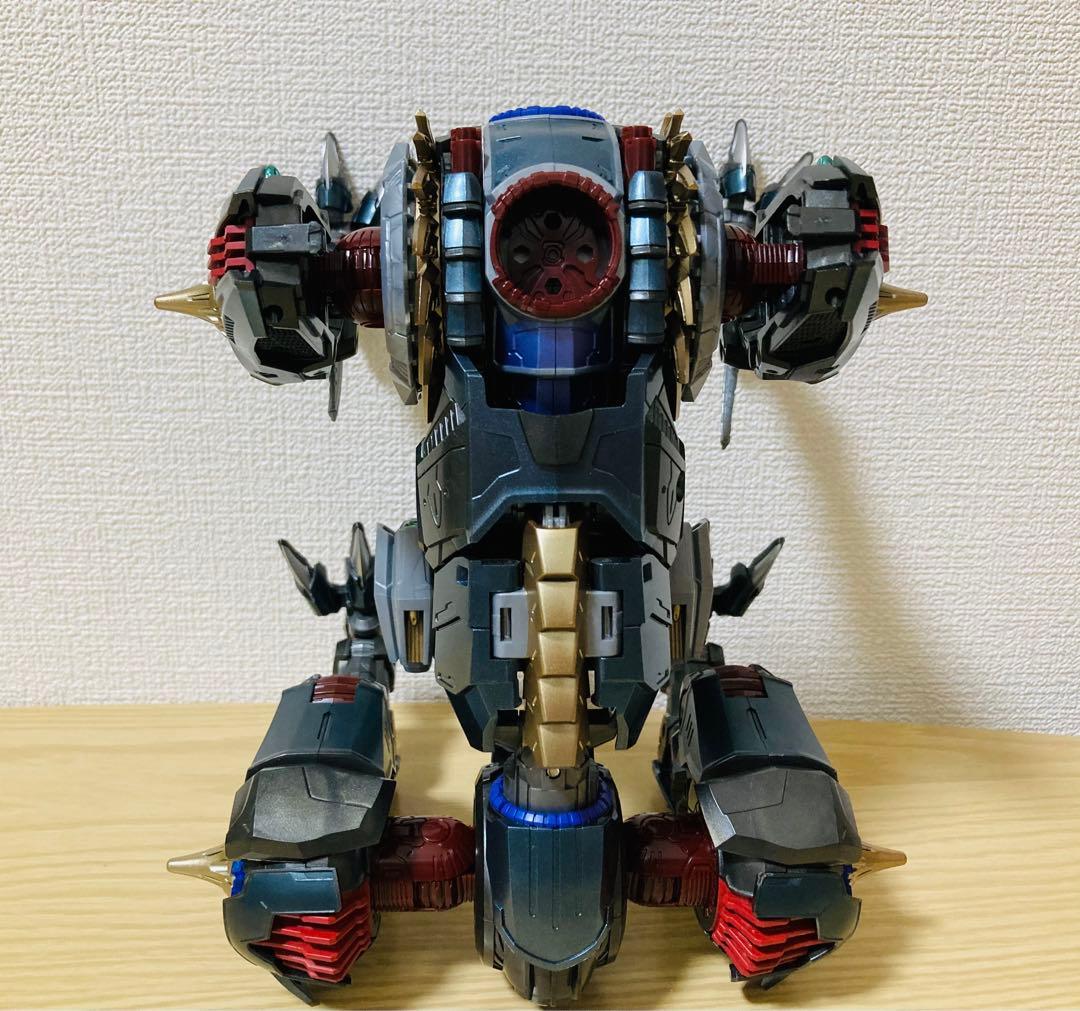 ダイアクロン：ワルダロアーズ＜ジャグワ＞／胴体&脚パーツ