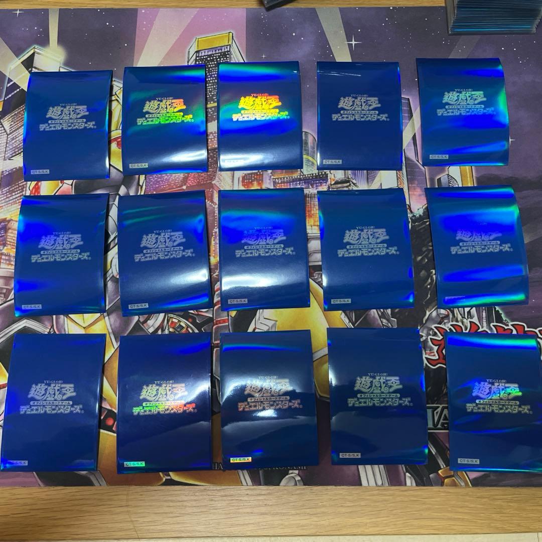 【お値下げ可】 遊戯王　スリーブ　初期青　55枚