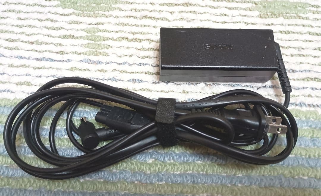 SONY VAIO SVF152C1JN Core-i3 SSD メモリー8GB