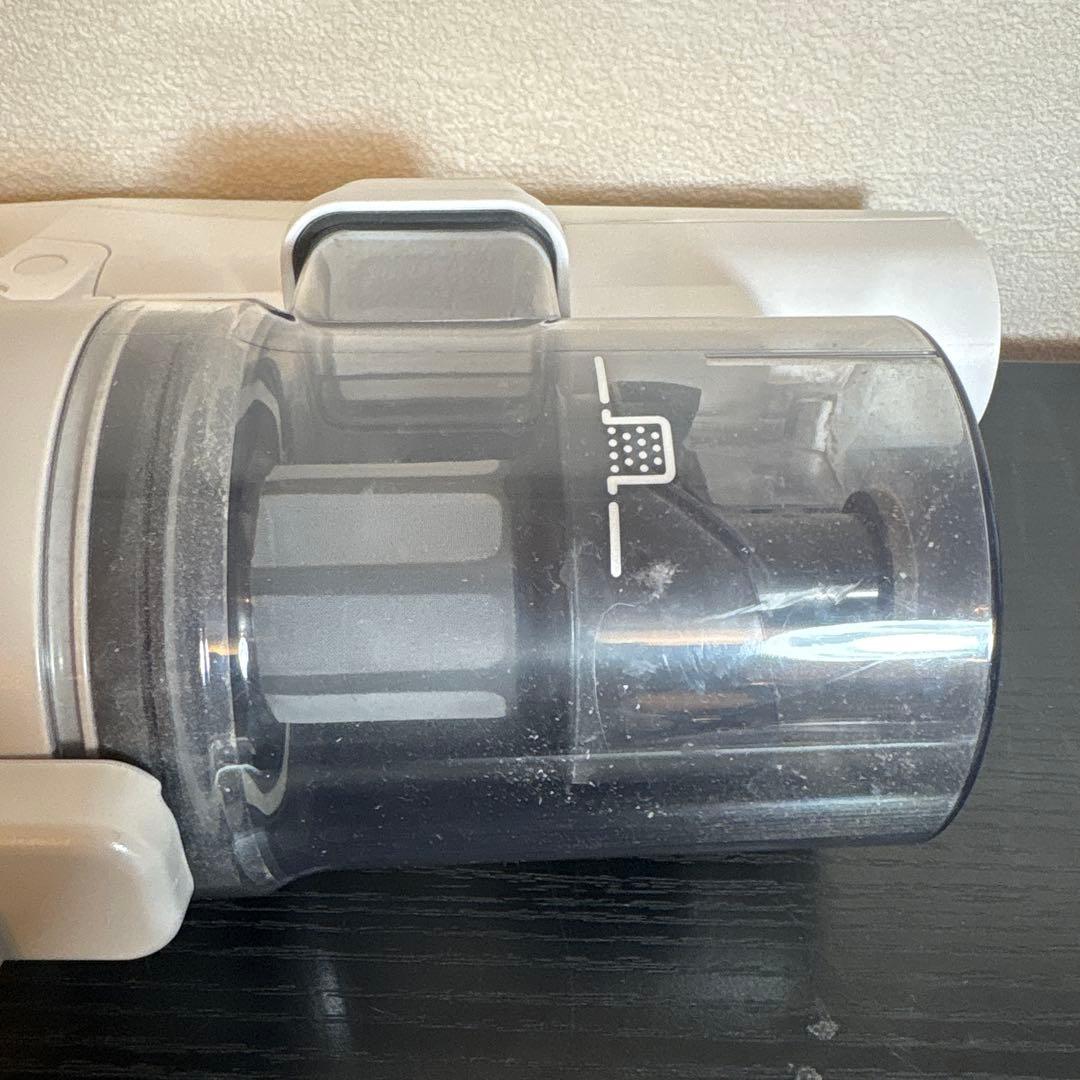 Panasonic 充電式掃除機 MC-SB32J 2022年製 中古