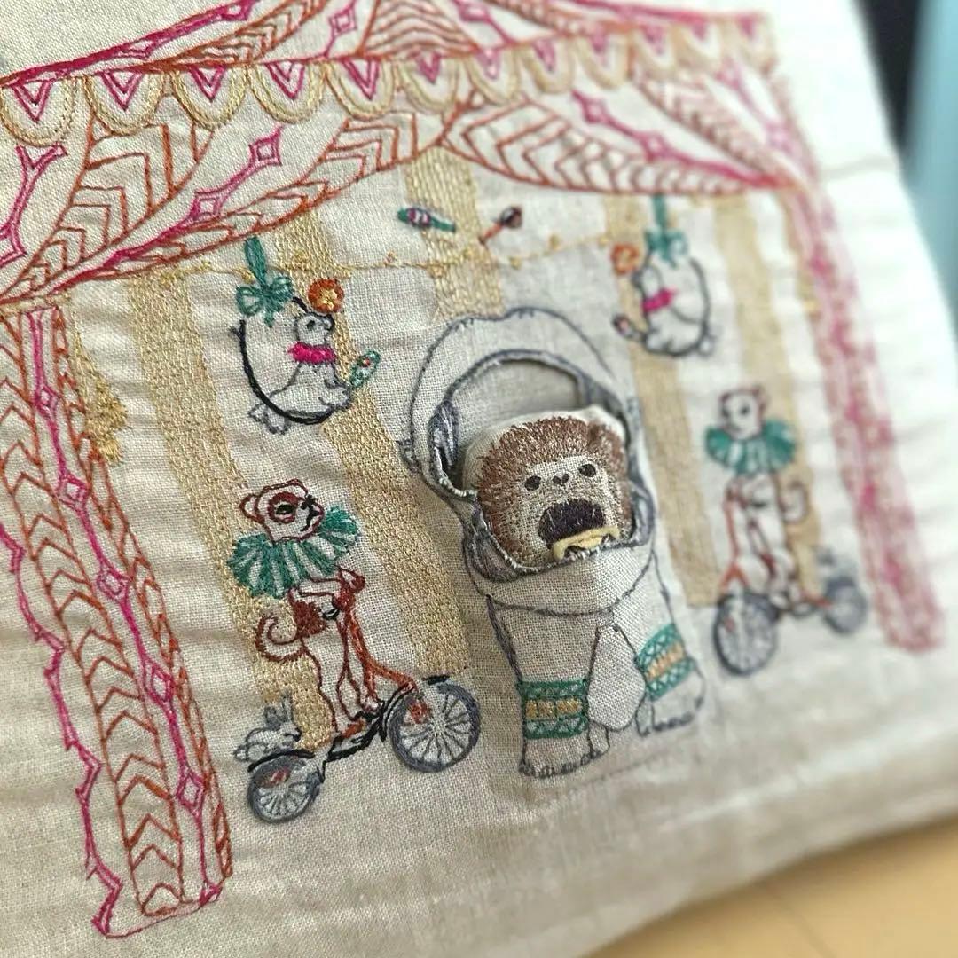 CORAL&TUSK コーラル&タスク　サーカスデザイン リネンクッションカバー