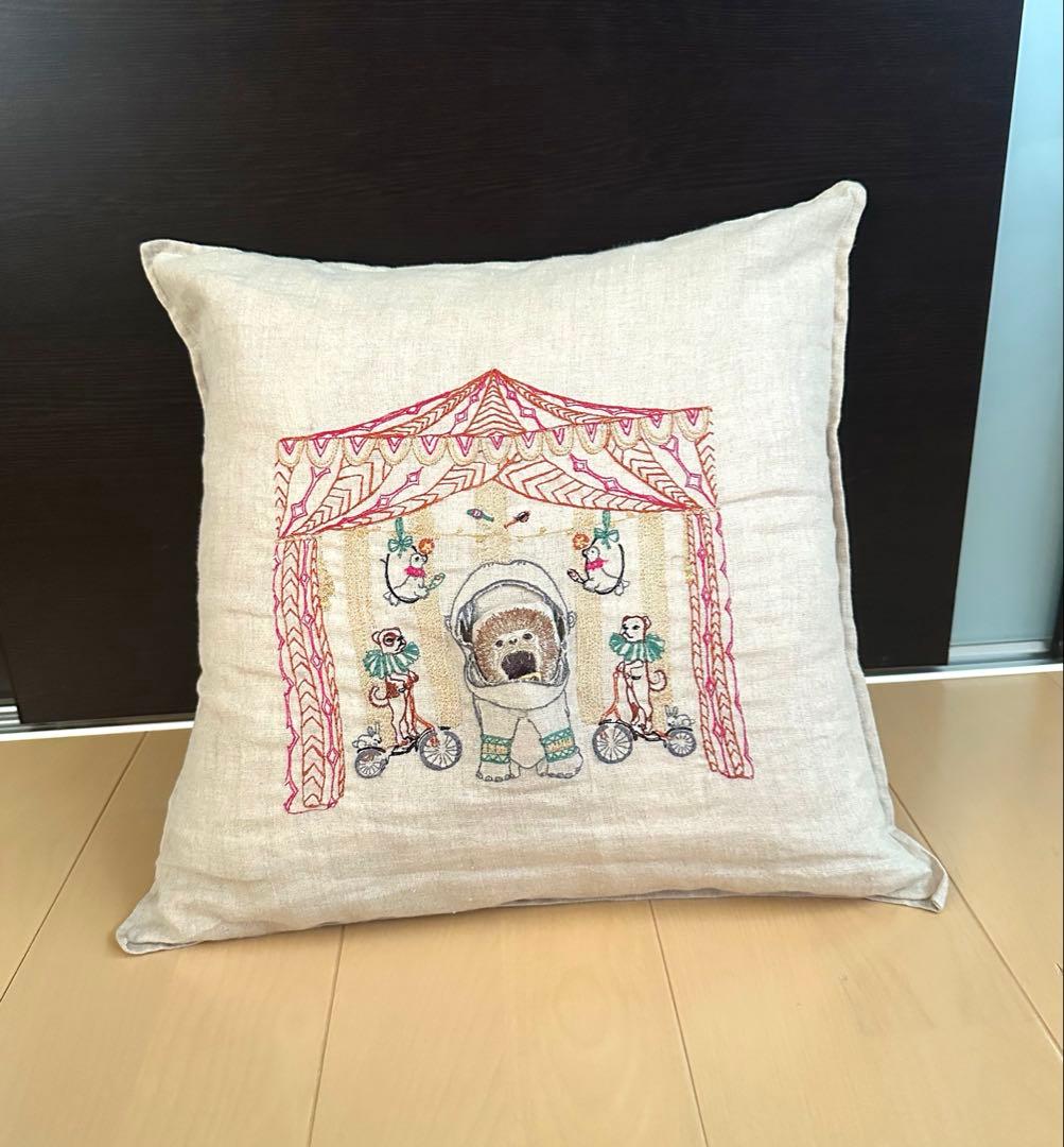 CORAL&TUSK コーラル&タスク　サーカスデザイン リネンクッションカバー