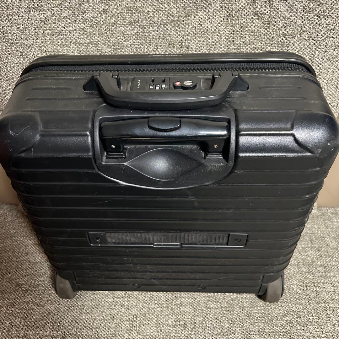 RIMOWA リモア　ブラック キャリーケース