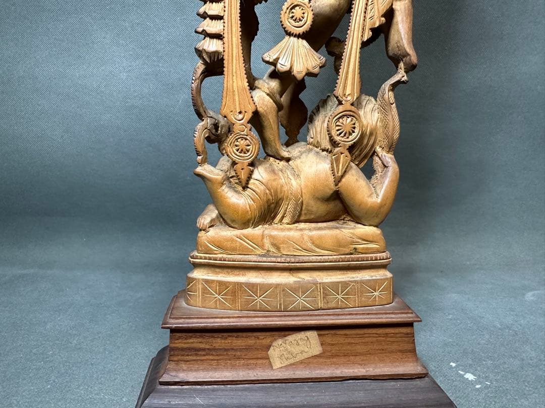 インド　白檀　木彫り　弁財天　仏教美術　仏像 骨董 木像　木製　仏教　置物