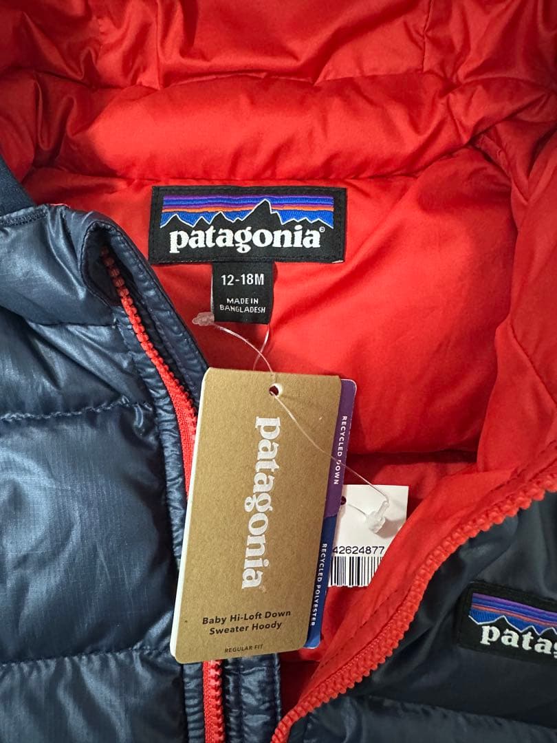 【新品未使用】patagonia ベビー　ダウン　12-18ヶ月