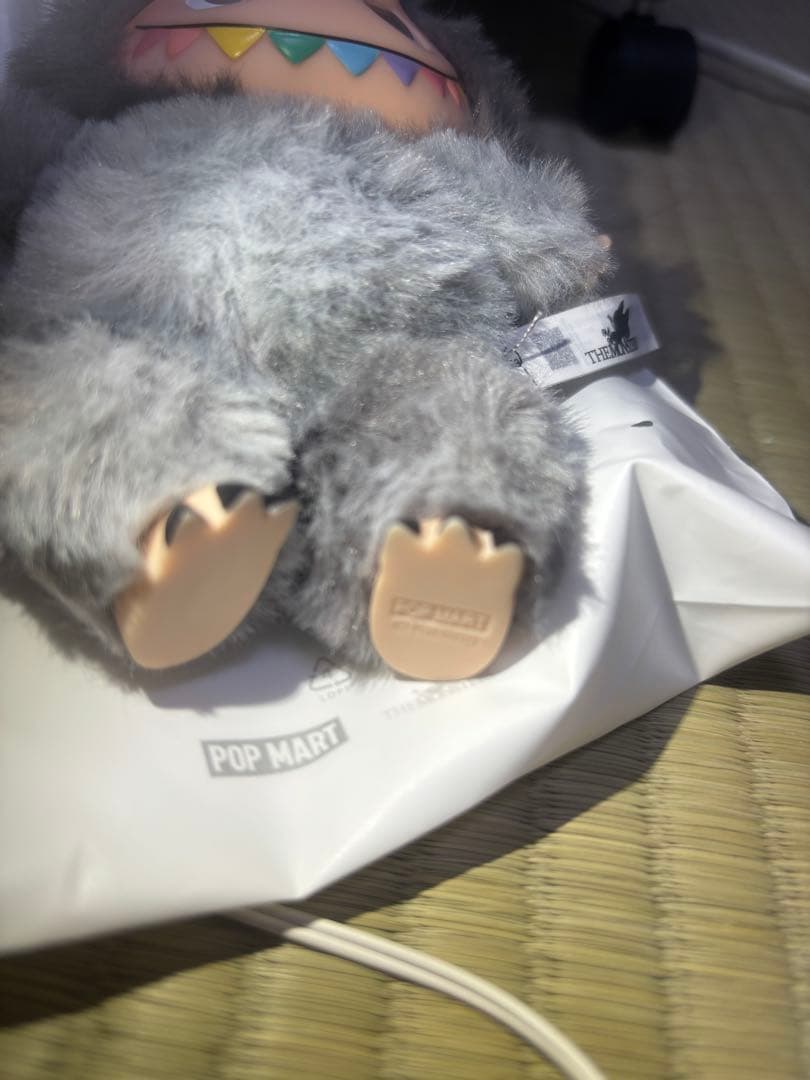 ラブブ　らぶぶ　シークレット　ポップマート