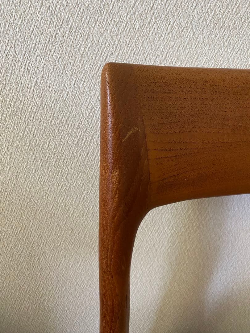 『なゆみぴょんページ』　J.L.Moller チェア No.77