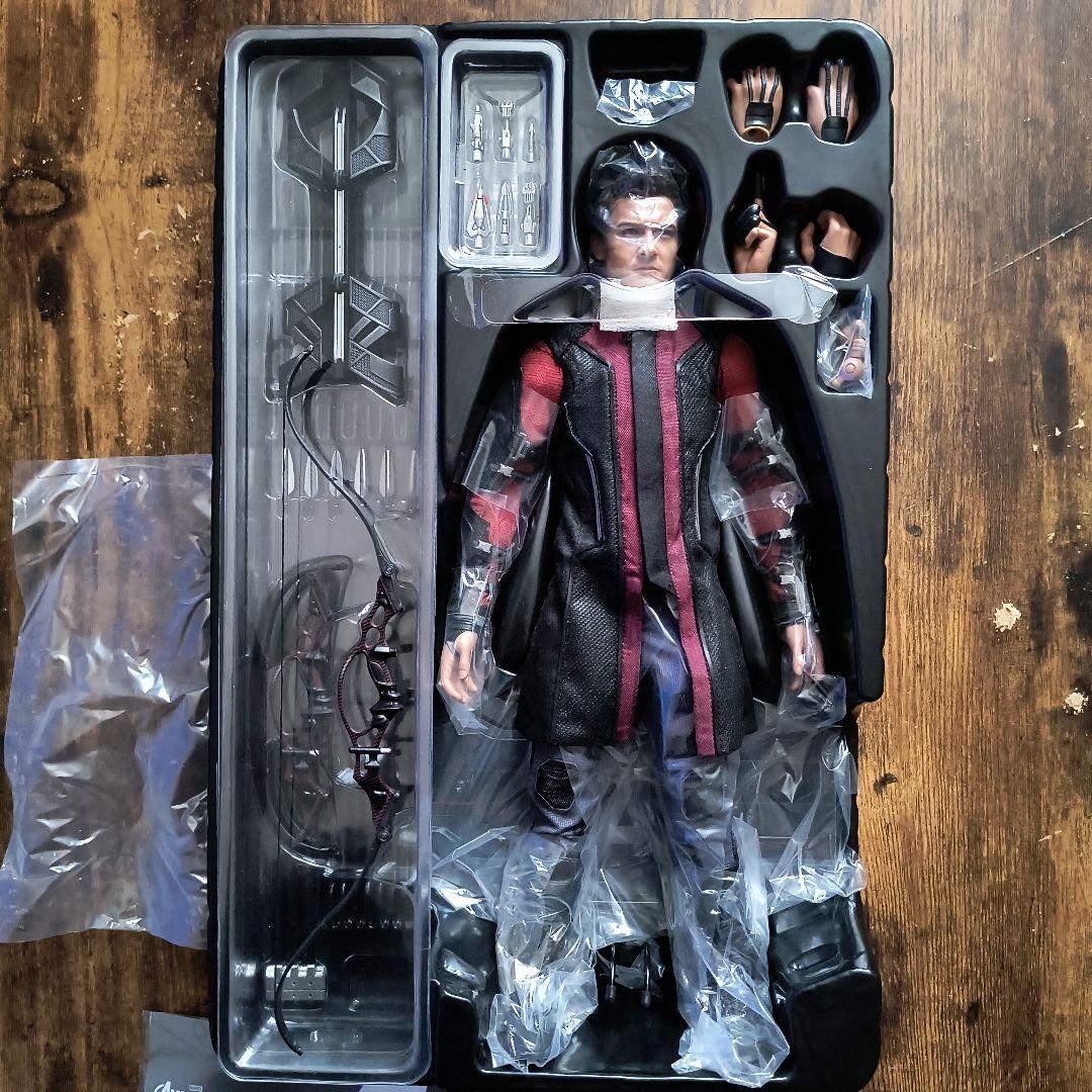 【アメコミ　フィギュア】ホークアイ アベンジャーズ　エイジ・オブ・ウルトロン