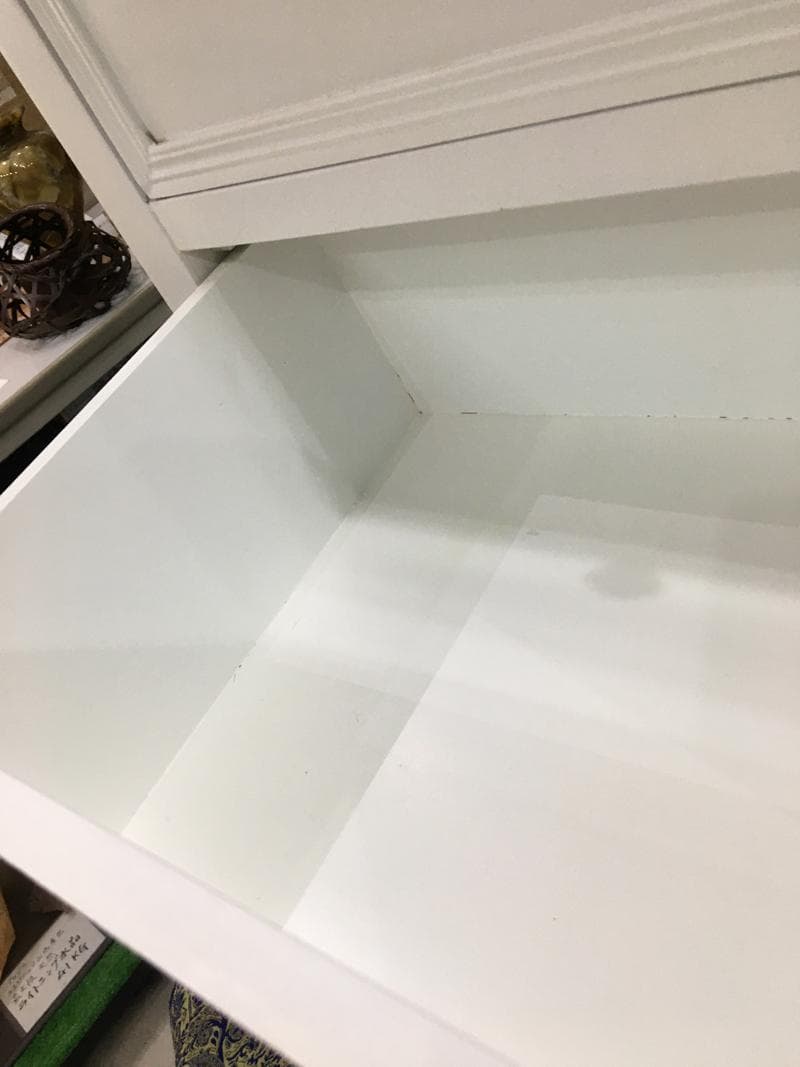 極美品！ 送料込！　 白家具　チェスト キャビネット　杉材　モデルルーム展示品！