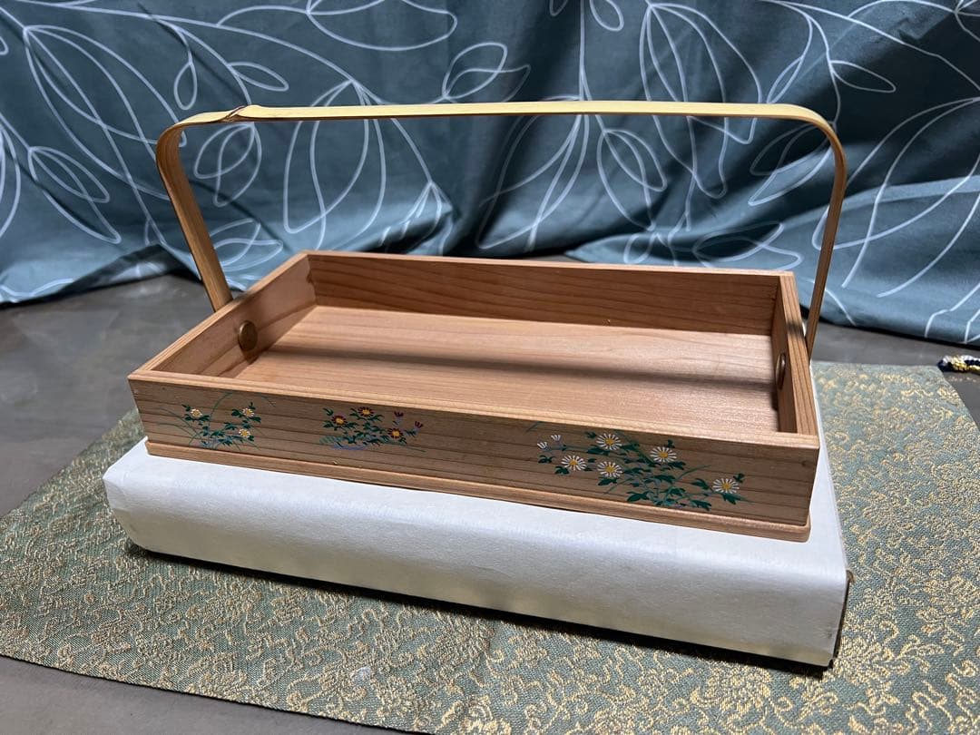 菊絵手付莨盆 煙草盆 干菓子盆 秋草絵 木製 茶道具