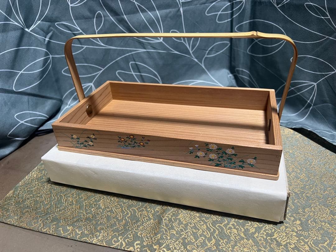 菊絵手付莨盆 煙草盆 干菓子盆 秋草絵 木製 茶道具