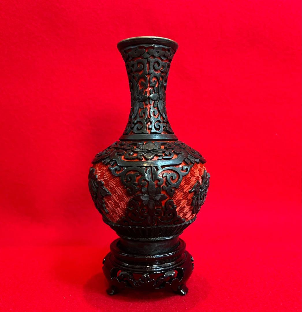 中国美術 堆朱 堆黒 花紋樣　漆彫 花瓶 花入 花器 台座付き コレクション