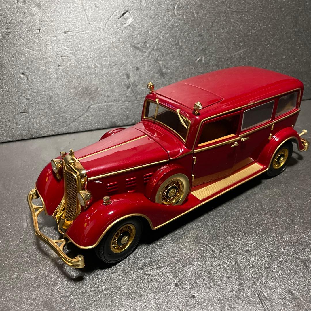 サンスター 1/18 キャデラック　DELUXE TUDOR