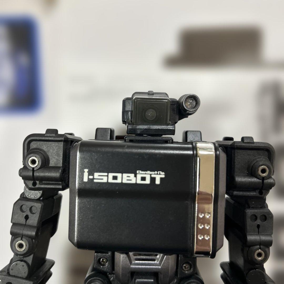 タカラトミーアーツ ヒューマノイド型2足歩行ロボット i-SOBOT ジャンク品