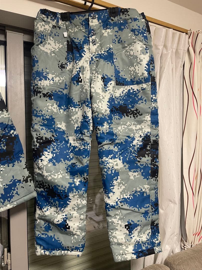 迷彩服セット（ジャケット・パンツ）