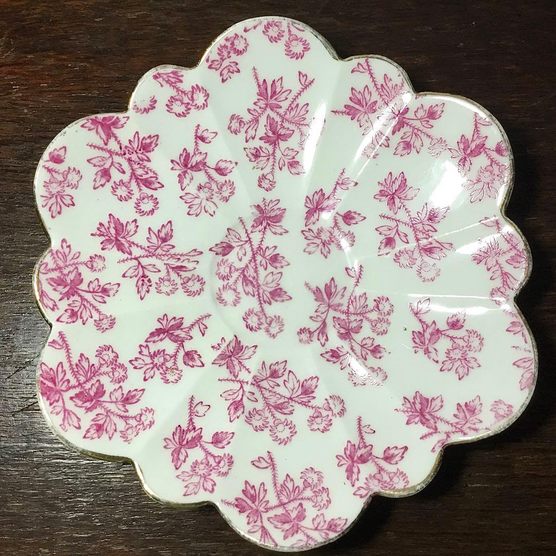 ワイルマン②◆ トリオ ◆レア ピンク シェリー デイジーシェイプ ティーカップ