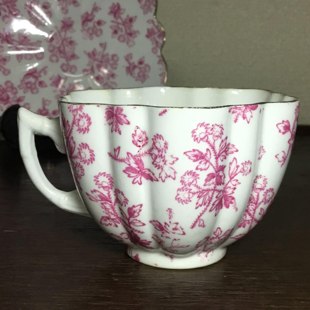 ワイルマン②◆ トリオ ◆レア ピンク シェリー デイジーシェイプ ティーカップ